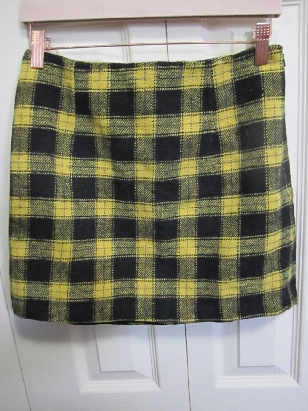 Forever 21 Yellow and Black Plaid Mini Skirt
